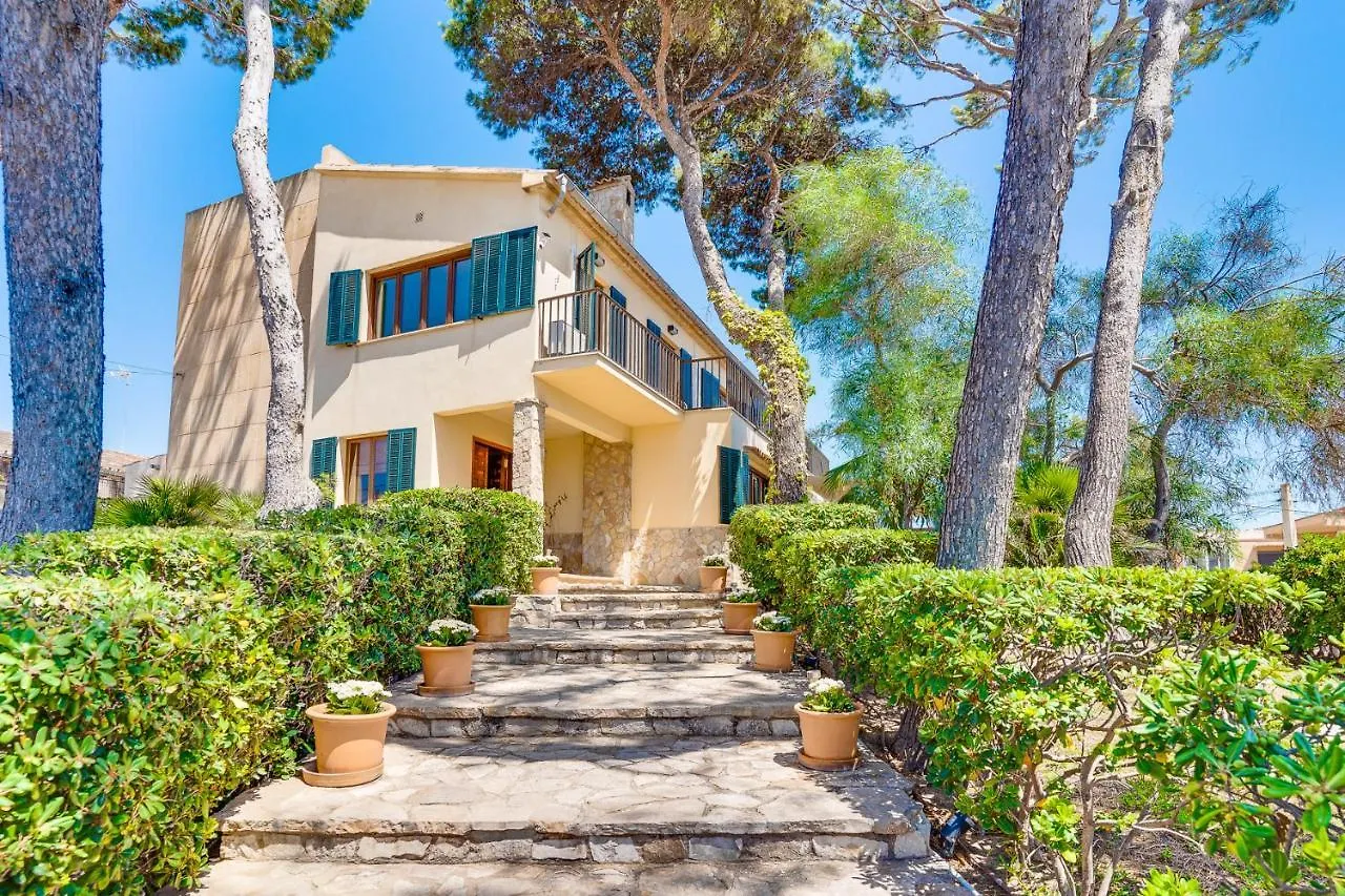 Villa Cala Estancia Mercedes パルマ・デ・マリョルカ スペイン